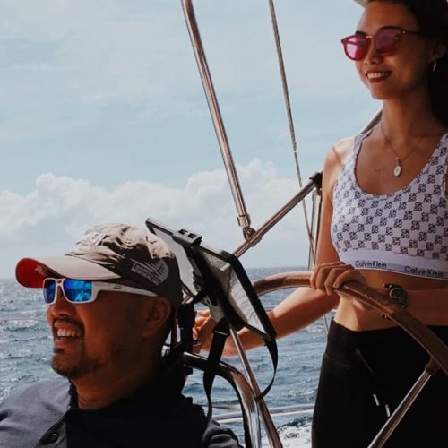 202-09-peterl-sailing-china-911-01