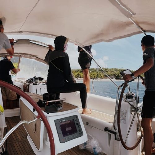 202-09-peterl-sailing-china-911-03