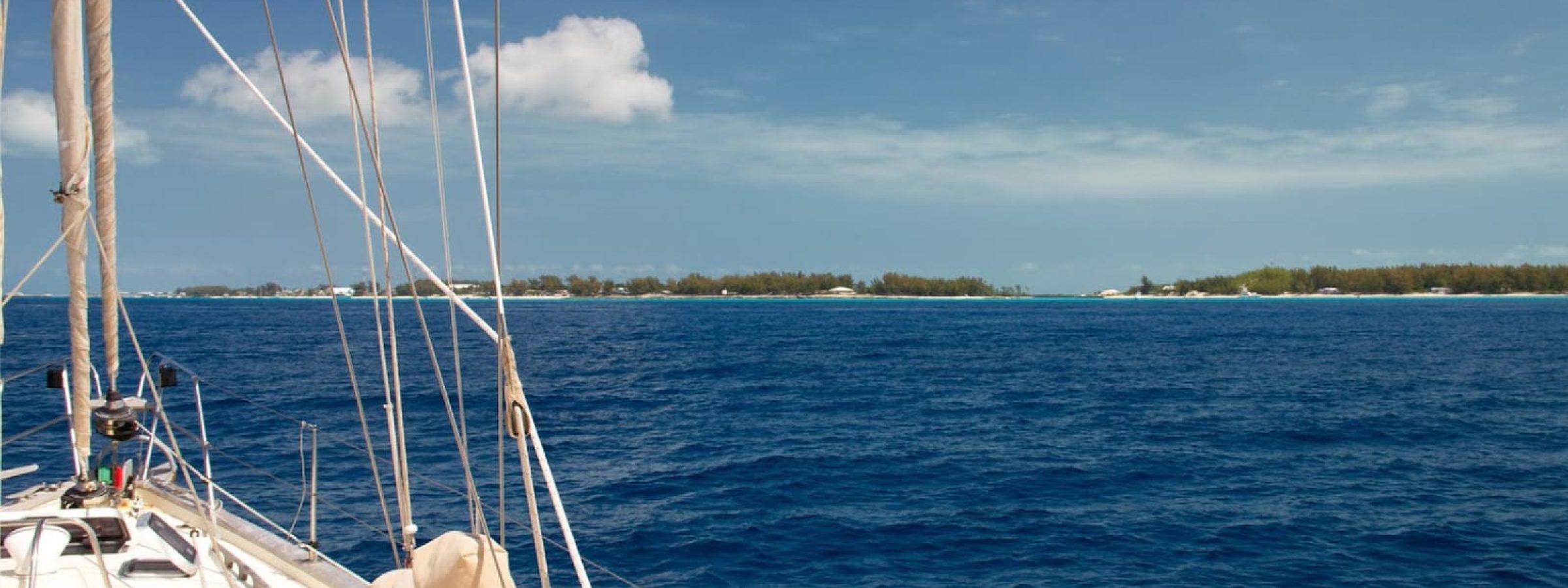Online-Class-2025-08-Sailing-the-Gulf Stream-Jeff&Jean-Featured-1600x900