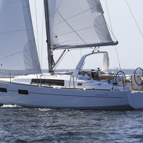 Oceanis 35 - Chantier Beneteau - Ile d'Yeu (FRA,85) - 26/06/2014